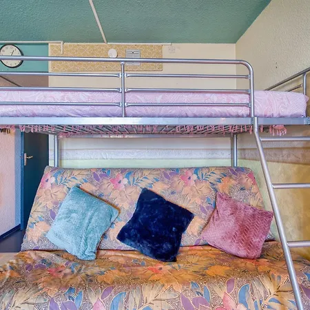 Soyouz Vanguard-103 By Interhome